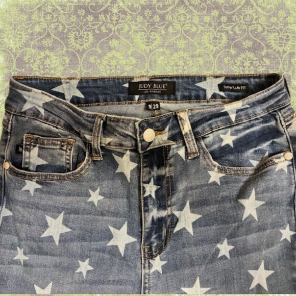 Judy Blue Women's Star Bellbottoms Wide Leg Jeans Size 29 - Picture 2 of 11